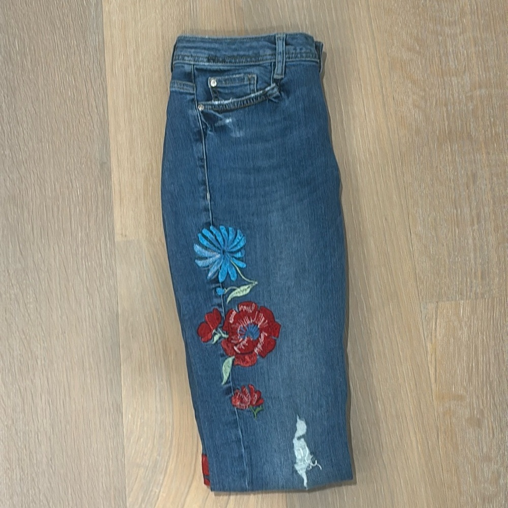 Zara Floral Skinny Ankle Length Jeans